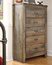 Load image into Gallery viewer, Trinell Five Drawer Chest
